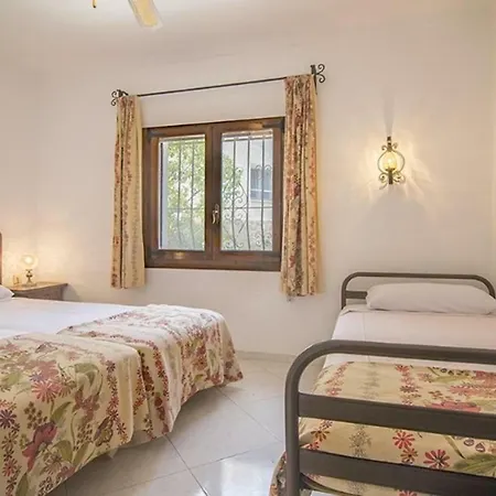 Villas Guzman - Bodega Blue Κάλπε